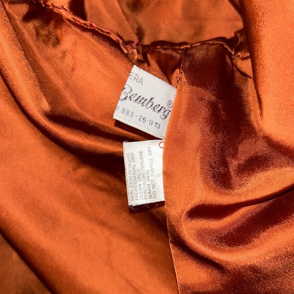 Authentic Vintage Salvatore Ferragamo Burnt Orange Wool & Mohair Italian Peacoat - Picture 10 of 12
